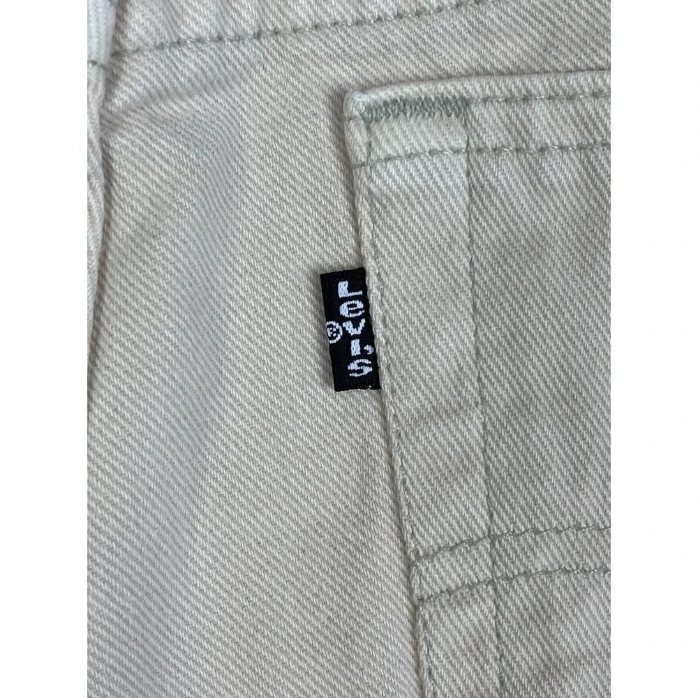 Vintage‎ Levi's 550 Relaxed Fit Tapered Leg Pink Women's Denim Jeans Sz 32x30